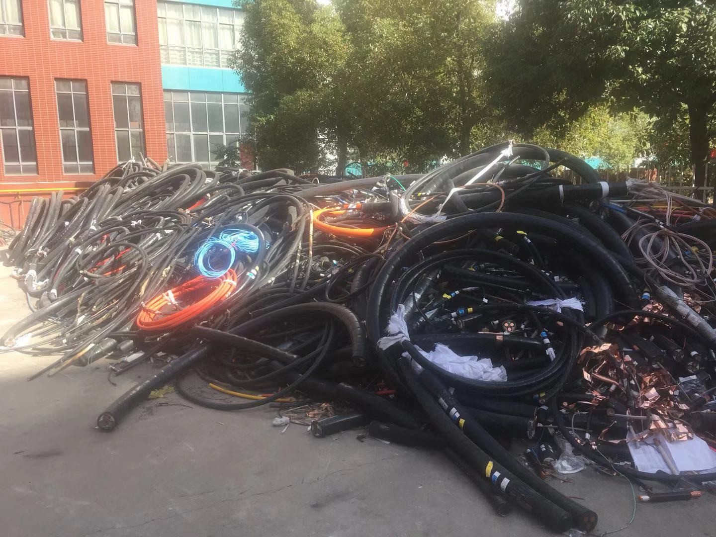 /Upload/Product/009329f2269c4adc81f9edb7de4d0be7.jpg?width=272&height=203&bgcolor=fff