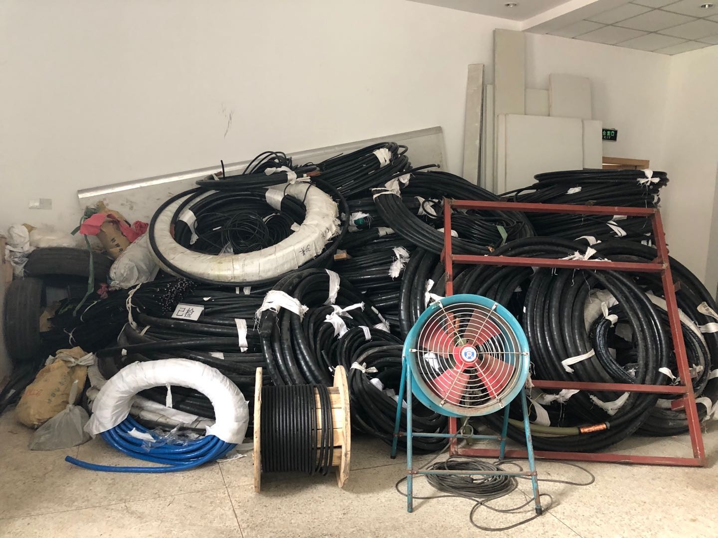 /Upload/Product/a0e3360e57974f31a0f9d66b67793734.jpg?width=272&height=203&bgcolor=fff