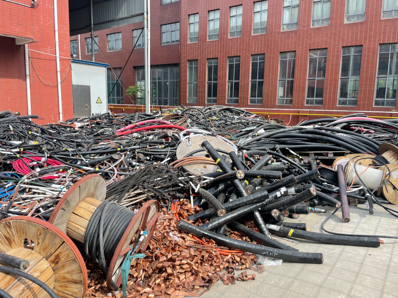 /Upload/Product/e8fd0ff9ba7041328529a40338743cdb.jpg?width=272&height=203&bgcolor=fff