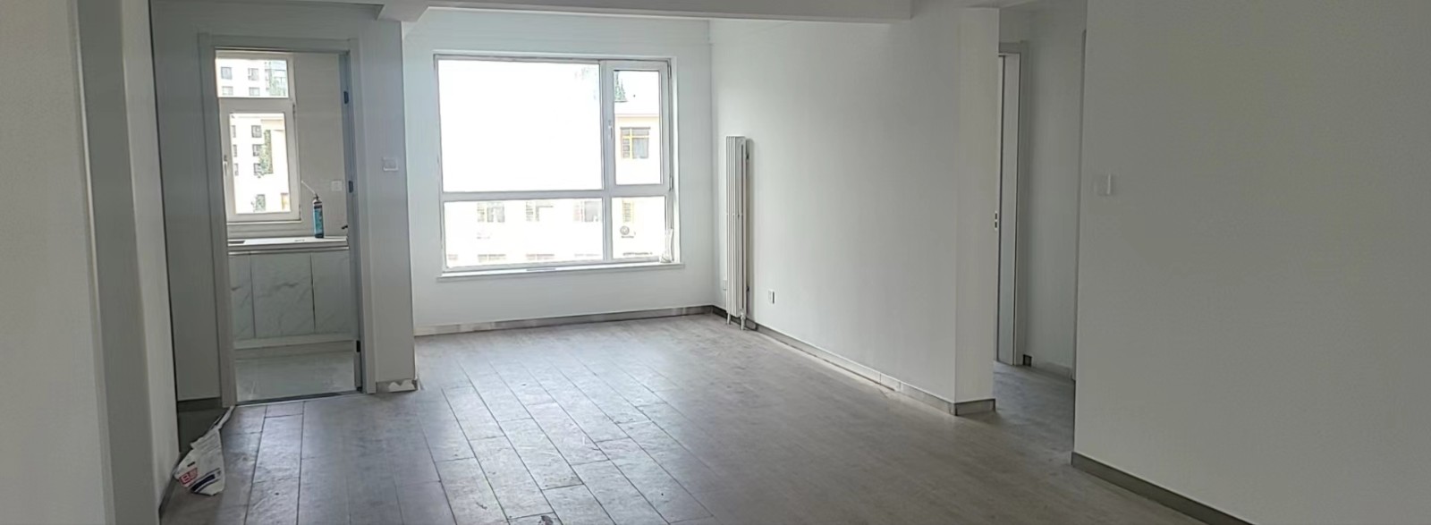 /Upload/Product/ee8bb5c3e3e24f2fb6a8ef23d66bf21d.jpg?width=272&height=203&bgcolor=fff